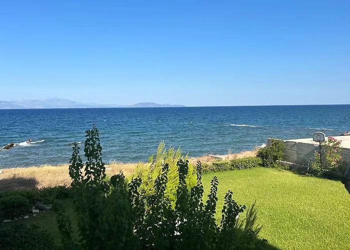 Mati Seaside Studio